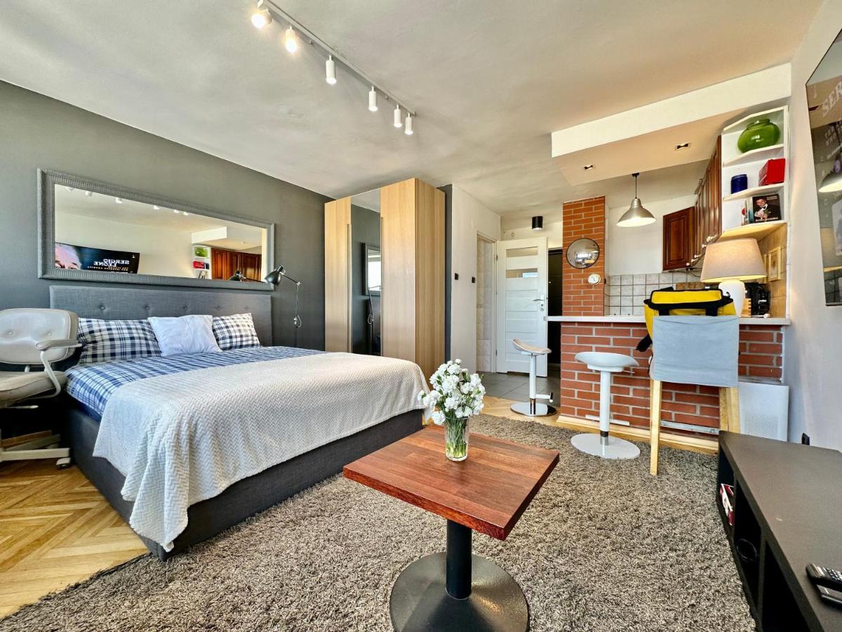 Super Apartament White Warszawa 2X Metro Scisle Centrum Wifi 300 Mbs New Εξωτερικό φωτογραφία