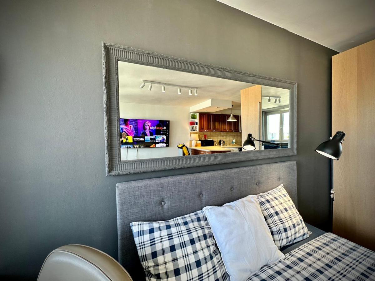 Super Apartament White Warszawa 2X Metro Scisle Centrum Wifi 300 Mbs New Εξωτερικό φωτογραφία